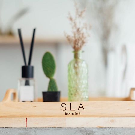 曼谷 Sla Bar N'Bed旅舍 外观 照片