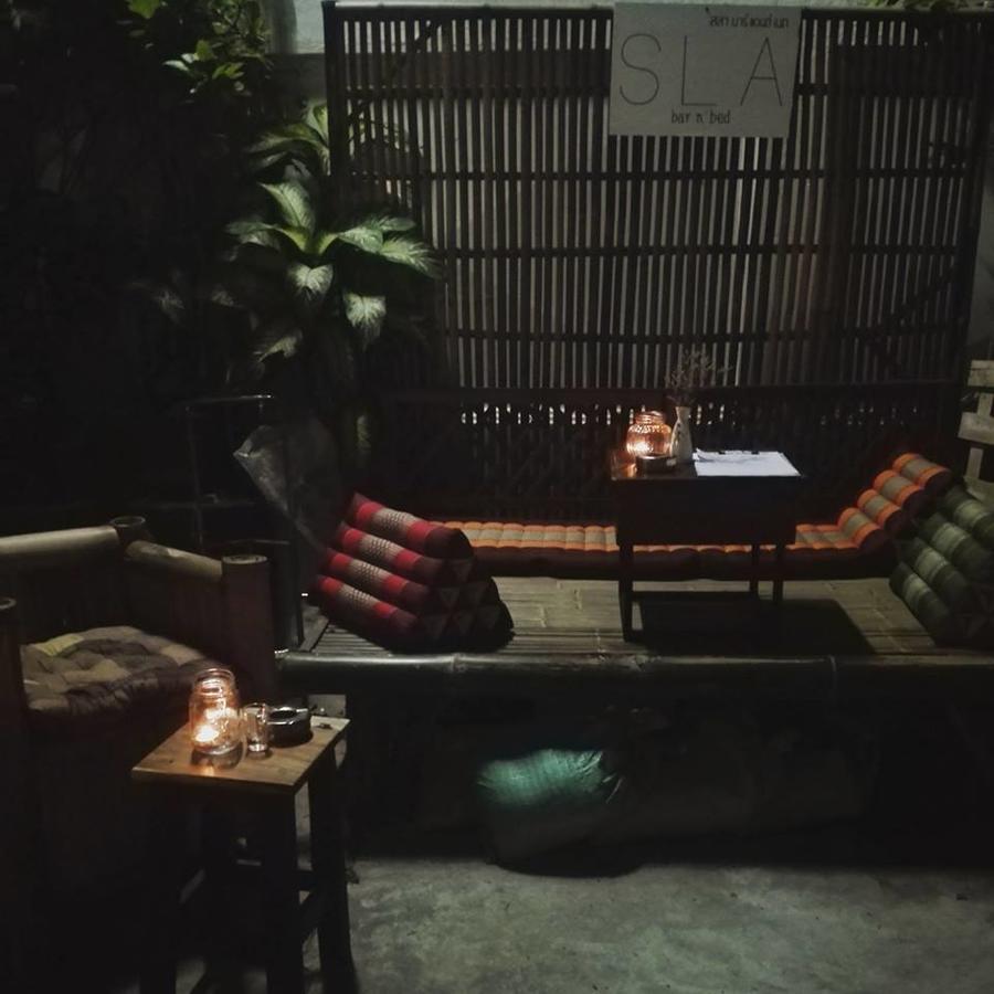 曼谷 Sla Bar N'Bed旅舍 外观 照片