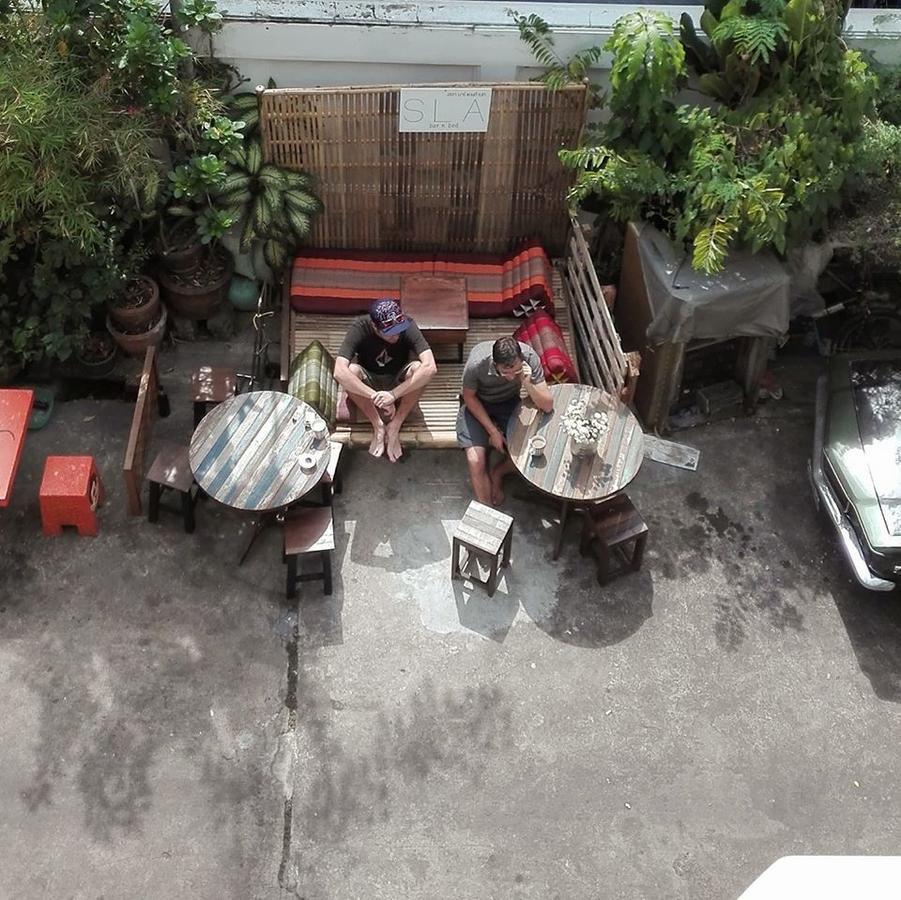 曼谷 Sla Bar N'Bed旅舍 外观 照片